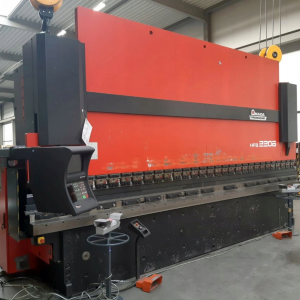 AMADA HFBO 220t x 6000 CNC 8 osi